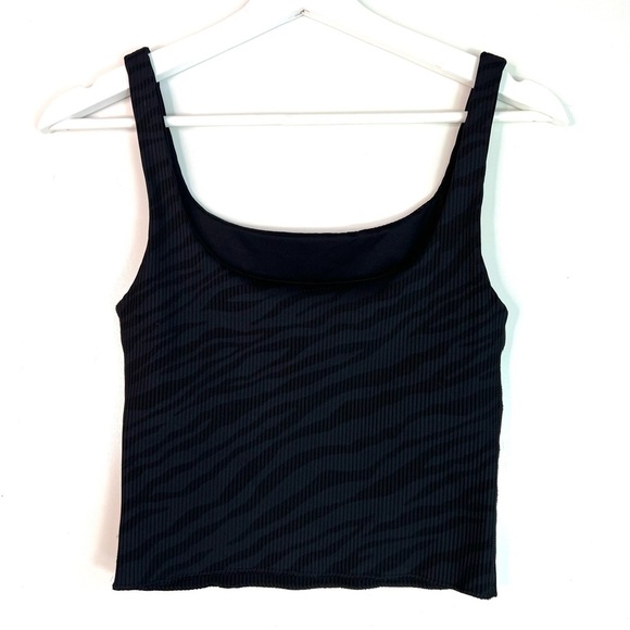 Carbon38 Zebra Stripe Print Crop Top Size Medium - Picture 5 of 9